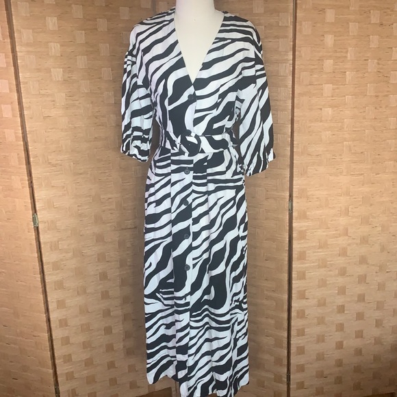 Zara belted zebra print midi dress Size XS - Picture 4 of 6